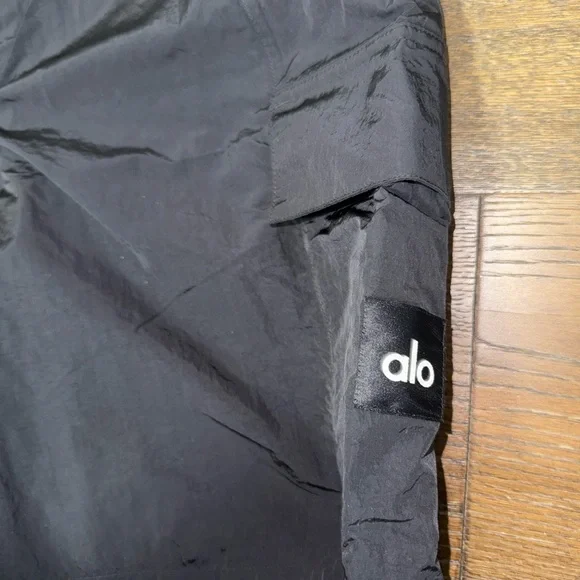 ALO Yoga Axis Cargo Trousers